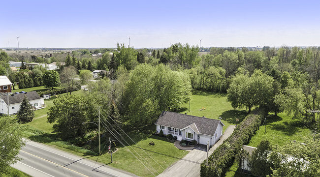 Photo of ***SOLD*** 46 Cockburn St – A Gorgeous 1.2 Acre Property with a Beautiful 3 Bed 2 Bath Bungalow