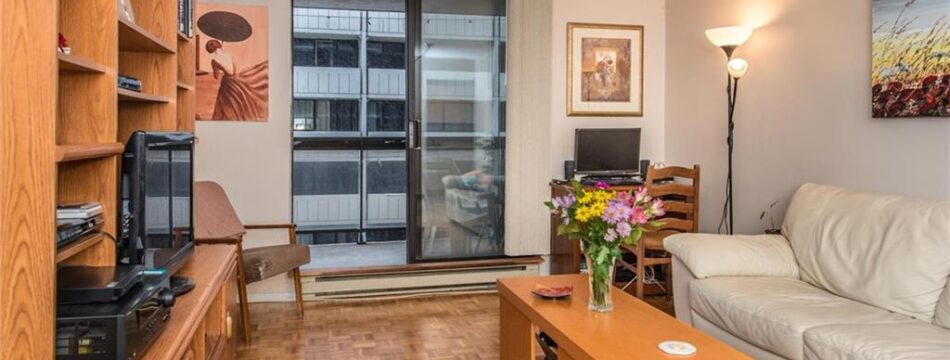 Photo of 1105-475 Laurier Ave. – 1 Bedroom Unit, with Large Private Balcony, in the Heart of Centertown
